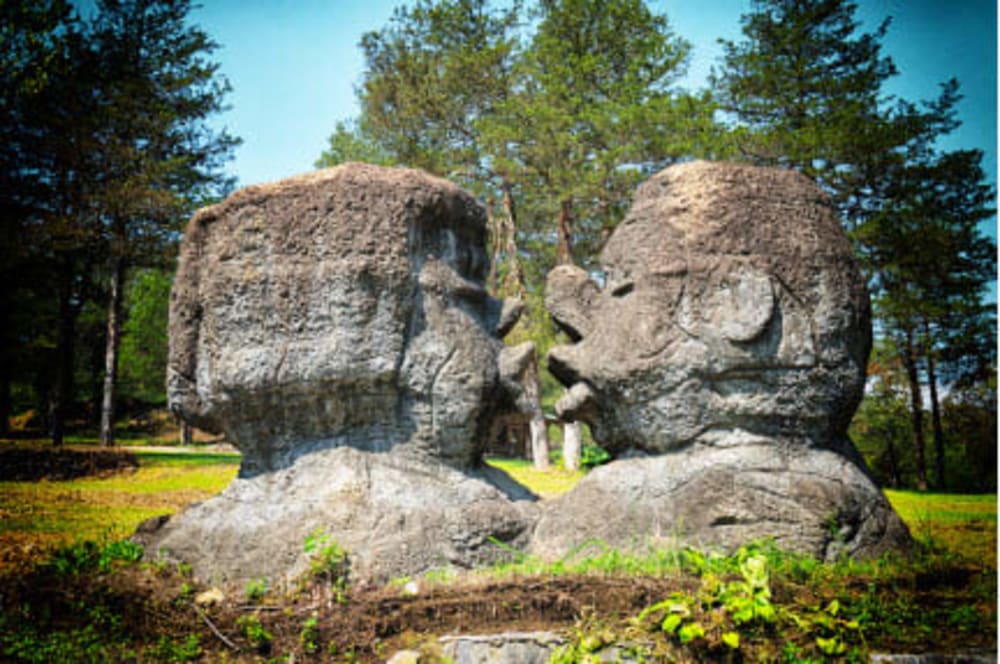 Kissing Rocks by Heather Chilson