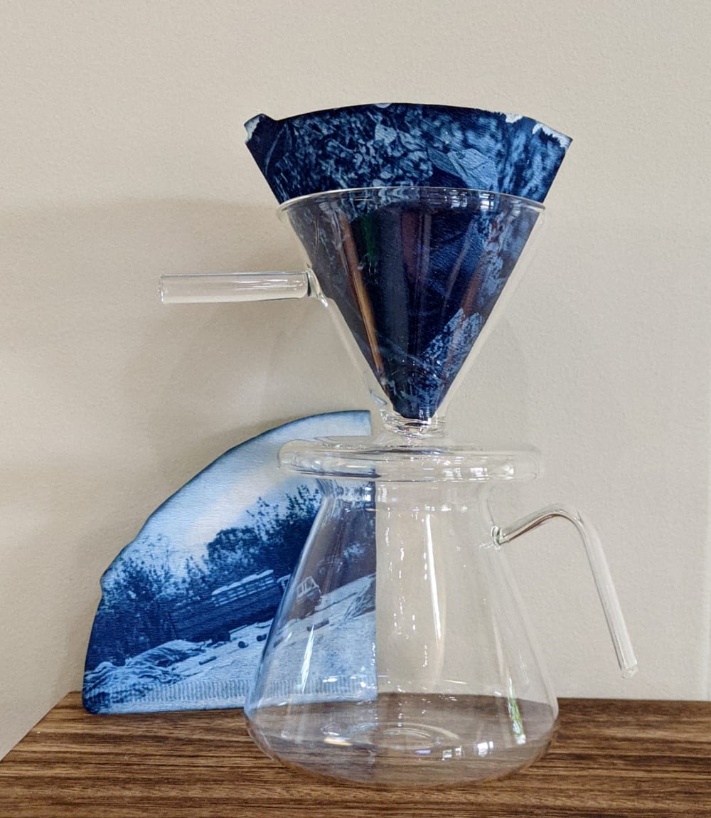 Briseida Ochoa : Pour-Over Brewer (Filter Installation)